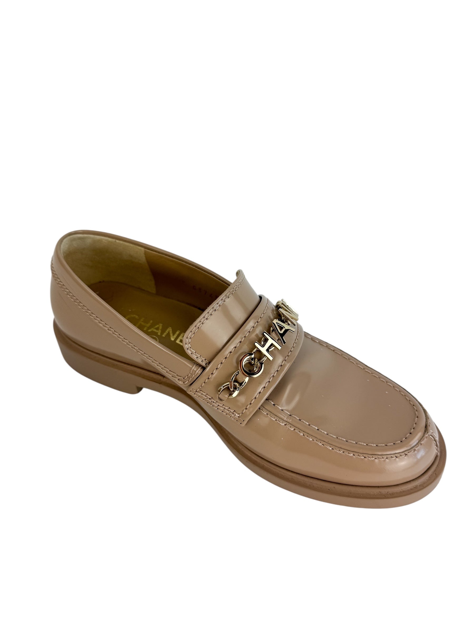 Chanel Beige Shiny Calfskin Loafers Size 37 (Full Set)