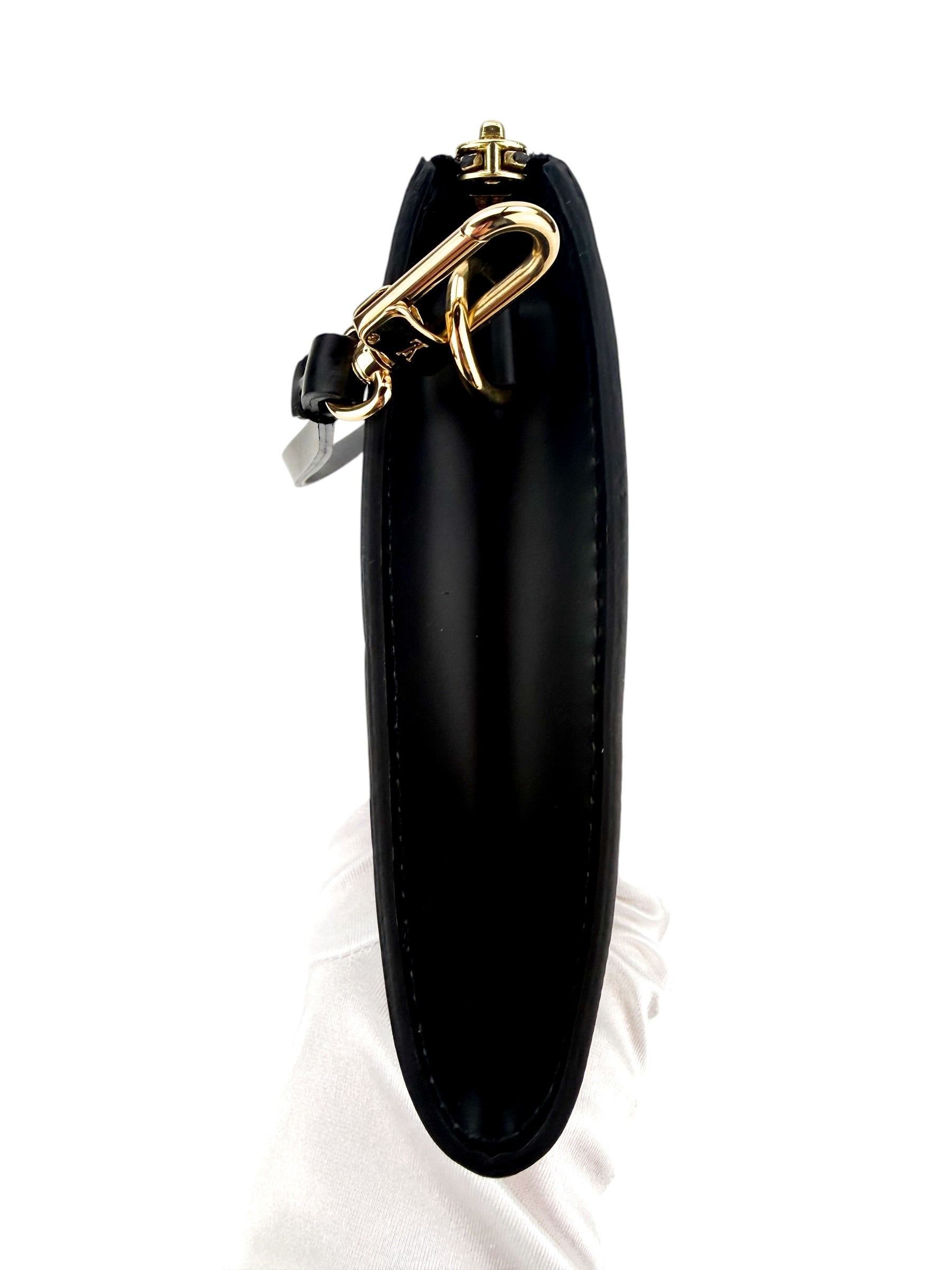 Louis Vuitton Epi Pochette Accessories Black