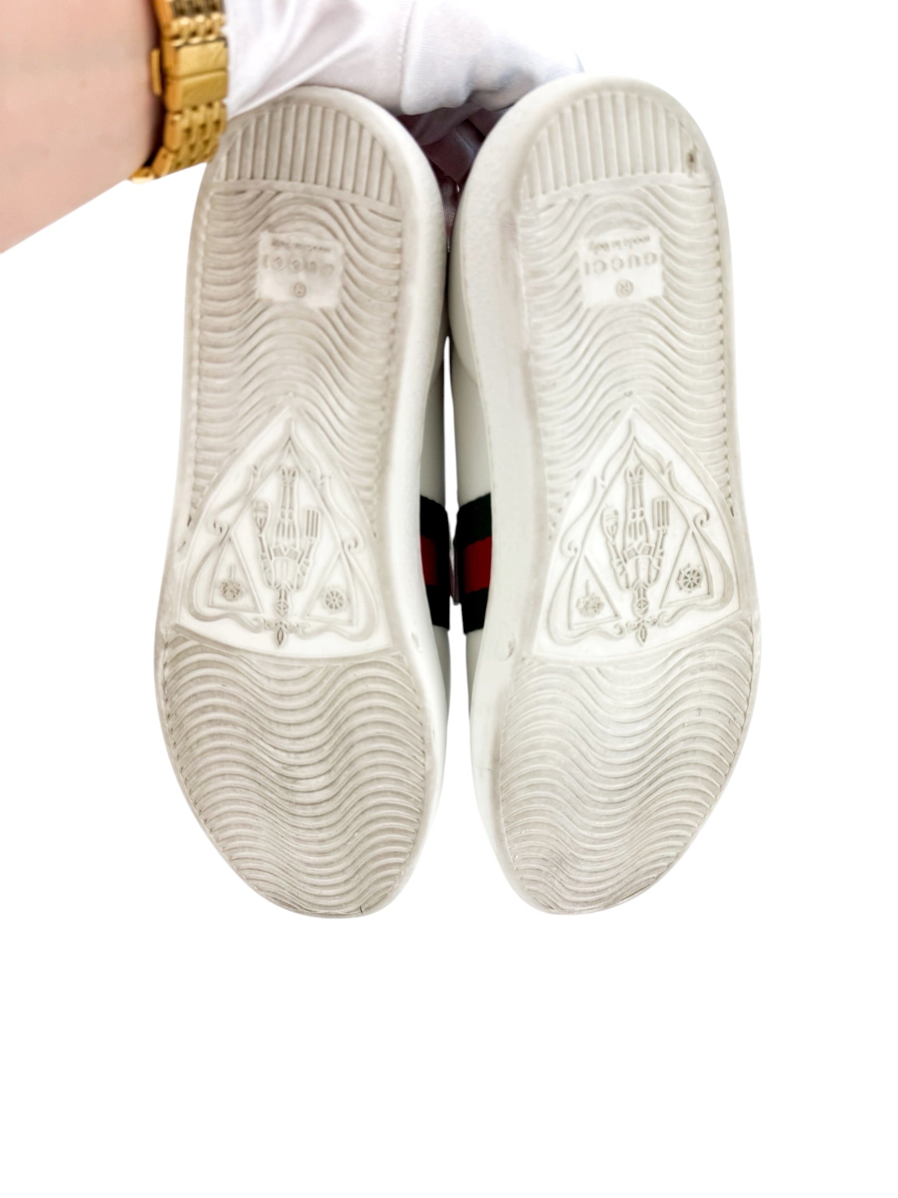 Gucci Calfskin Ayers Bee Embroidered Ace Sneakers Size 38
