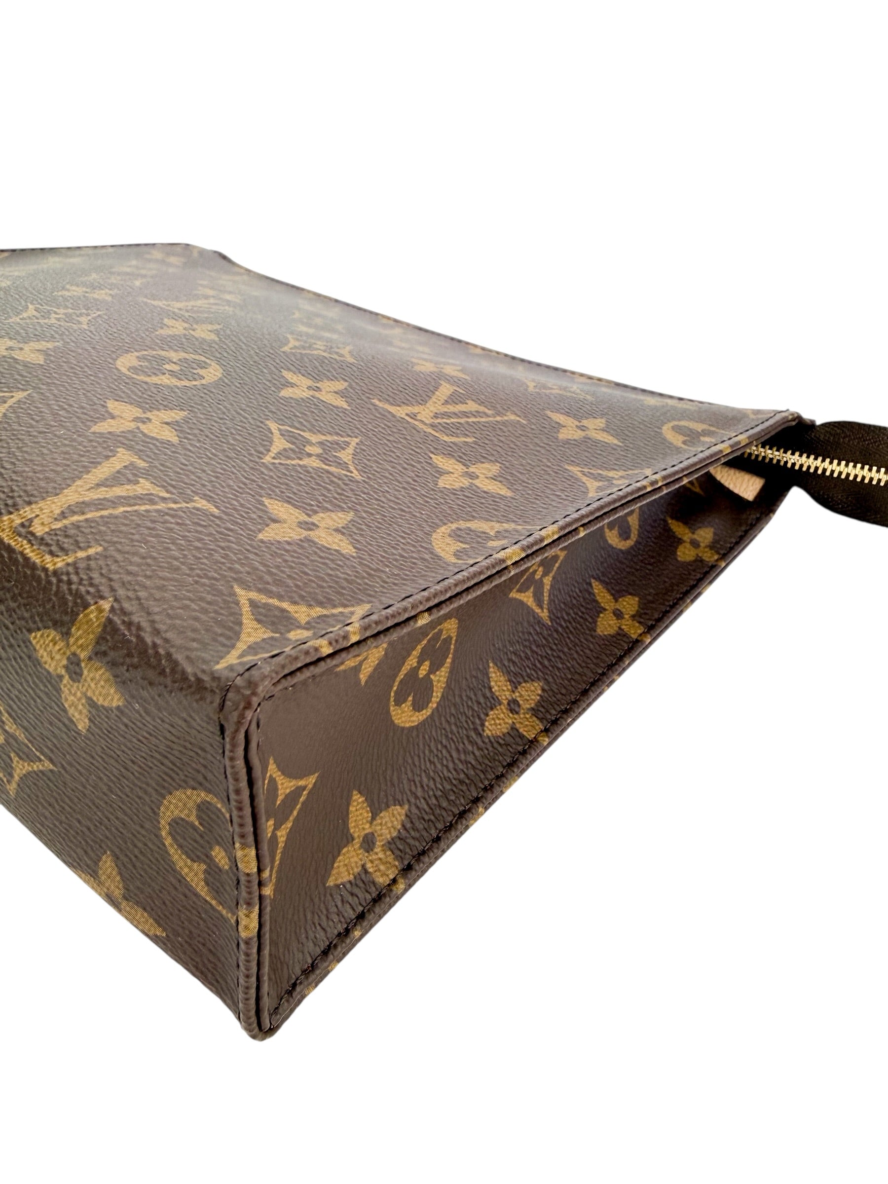 Louis Vuitton Monogram Toiletry Pouch 26 (Full Set)