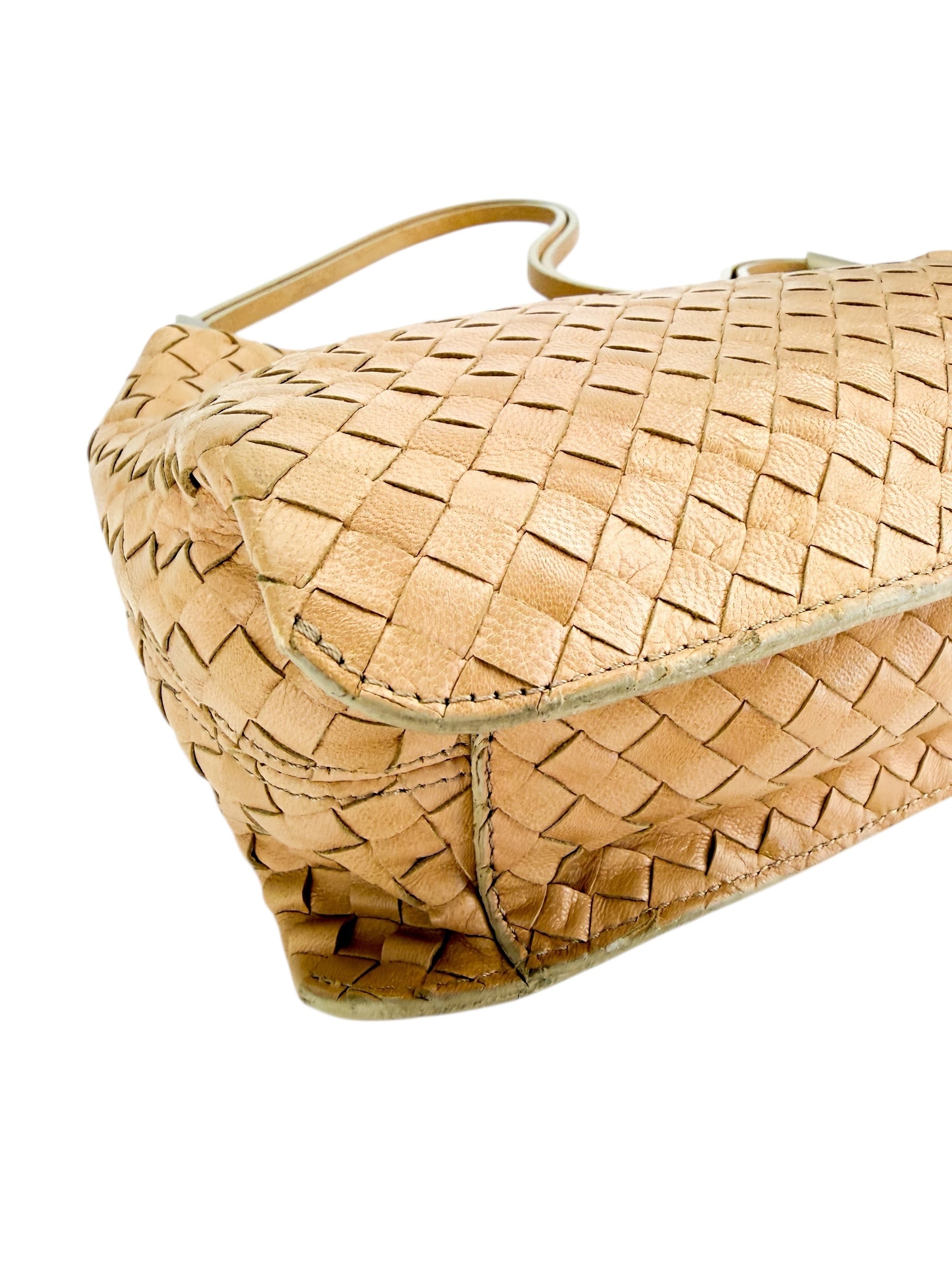 Bottega Veneta Intrecciato Vintage Shoulder Bag Beige