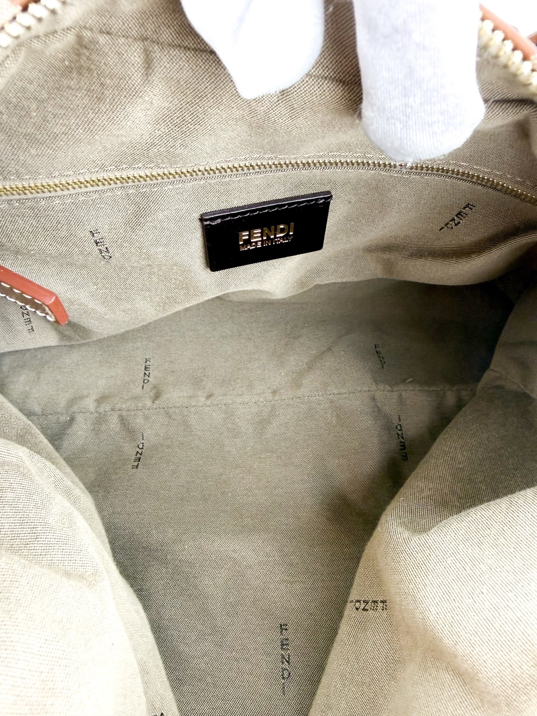 Fendi Giraffe Print Chef Shopper Tote