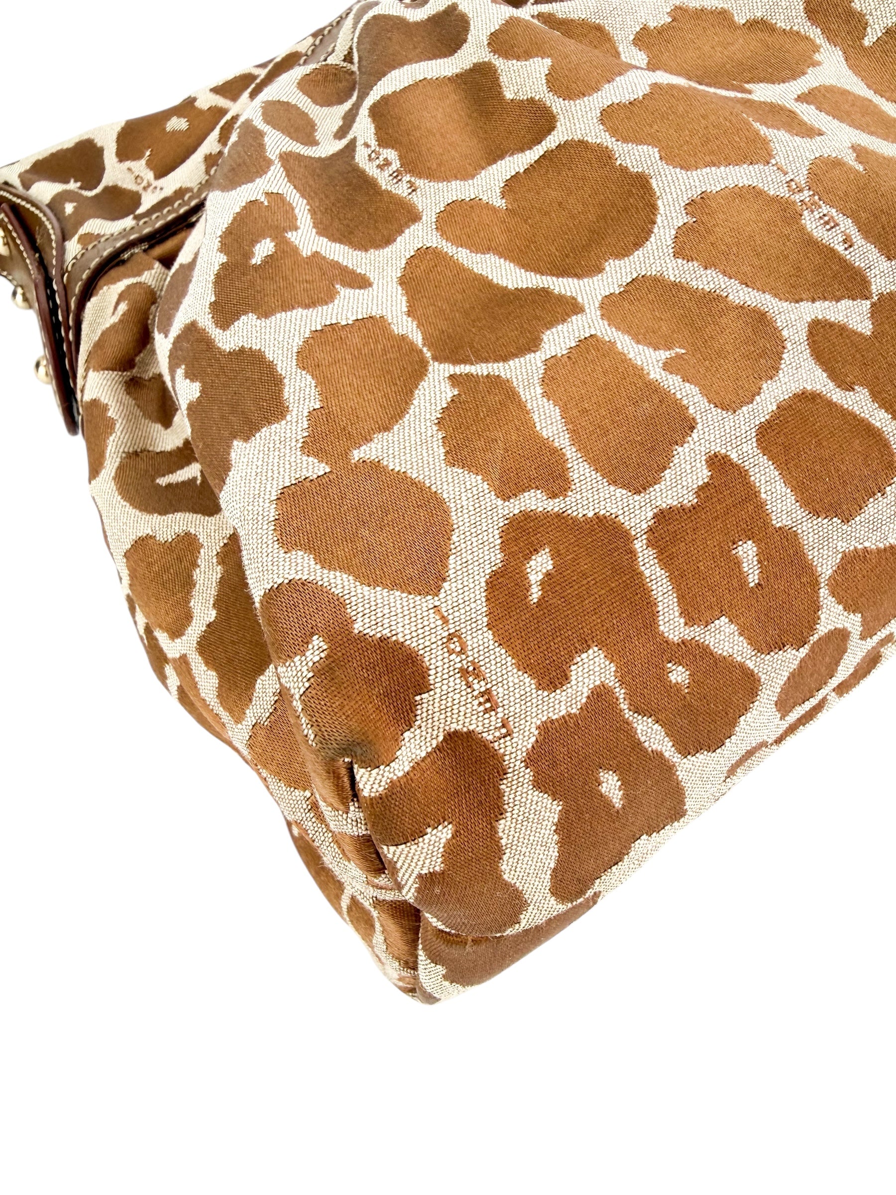 Fendi Giraffe Print Chef Shopper Tote