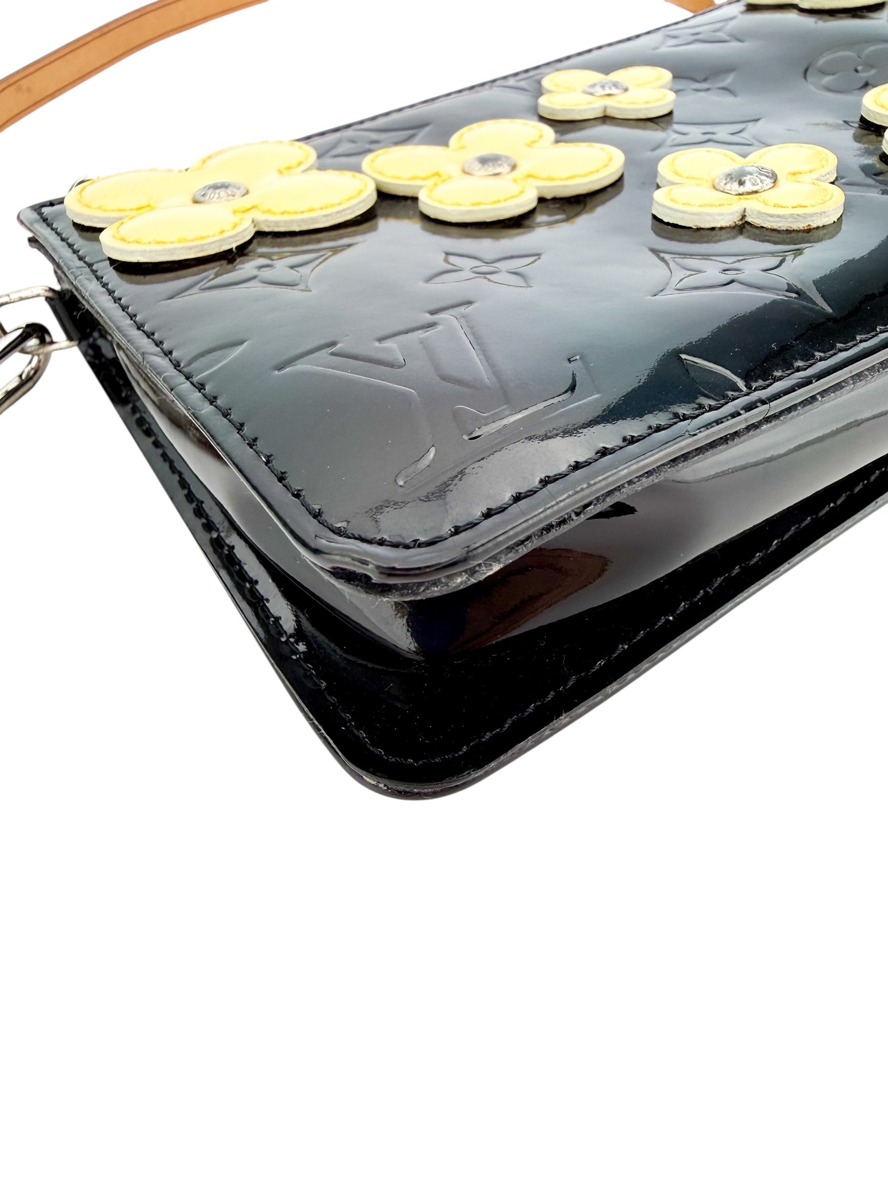 Louis Vuitton Vintage Lexington Fleurs Pochette Monogram Vernis Black