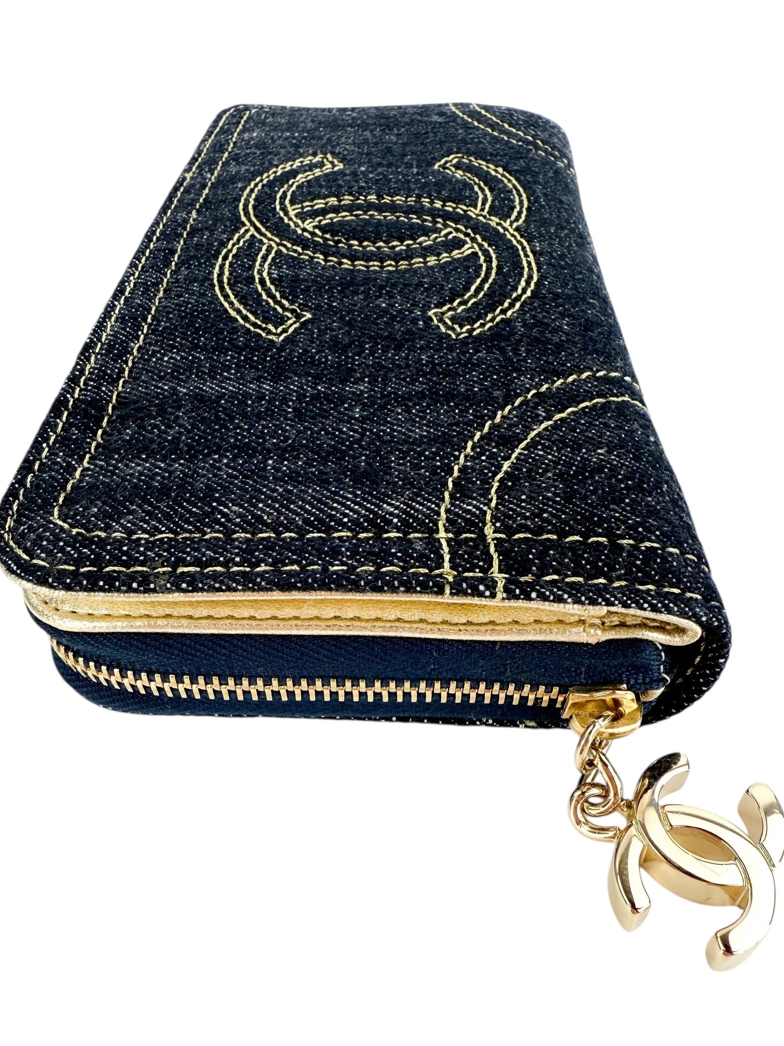 Chanel Denim Vintage Zip Around Wallet (Full Set)