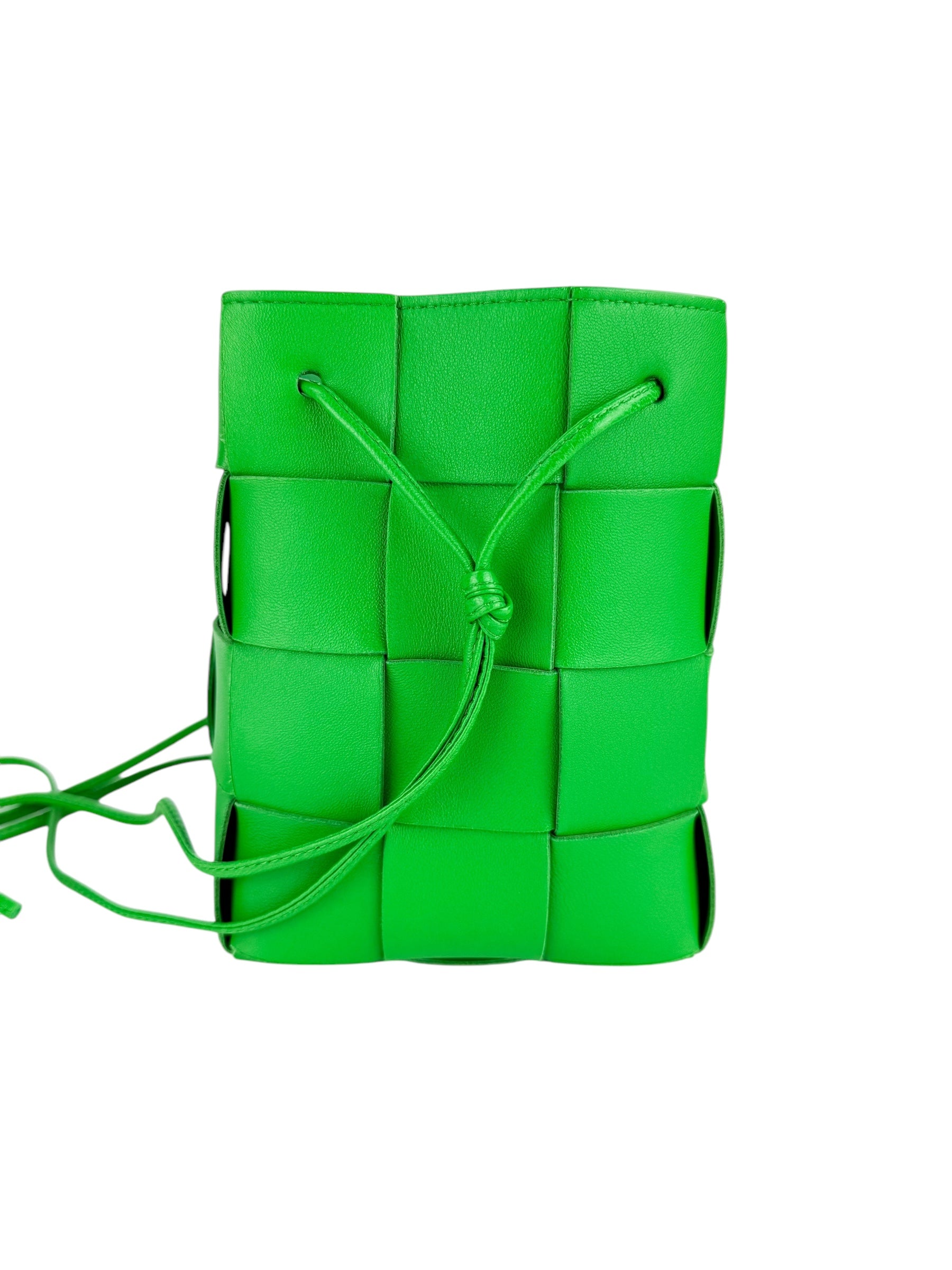 Bottega Veneta Nappa Maxi Intrecciato Small Cassette Bucket Bag Parakeet