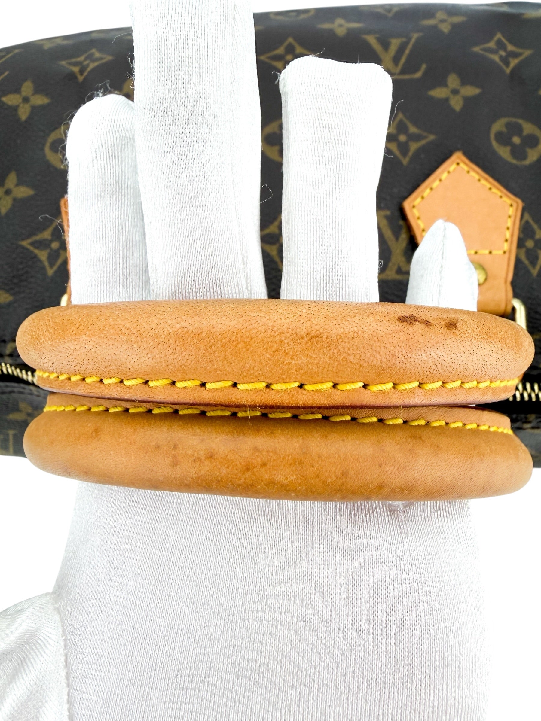 Louis Vuitton Vintage Monogram Speedy 35