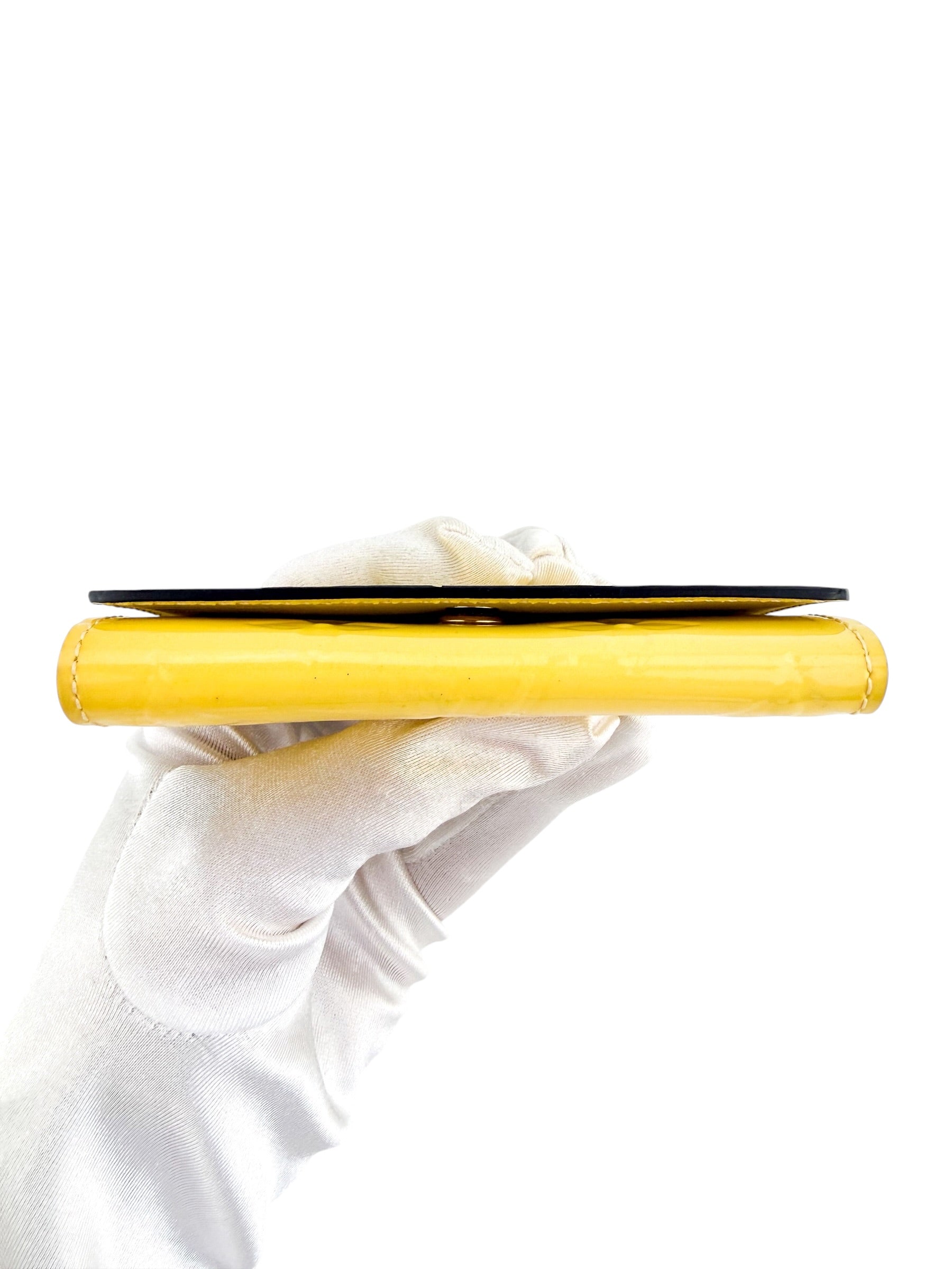 Louis Vuitton 4 Key Holder Vernis Yellow