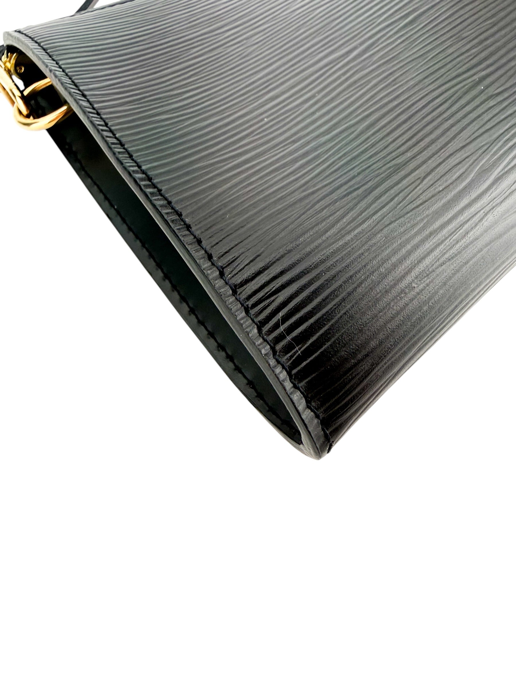 Louis Vuitton Epi Pochette Accessories Black