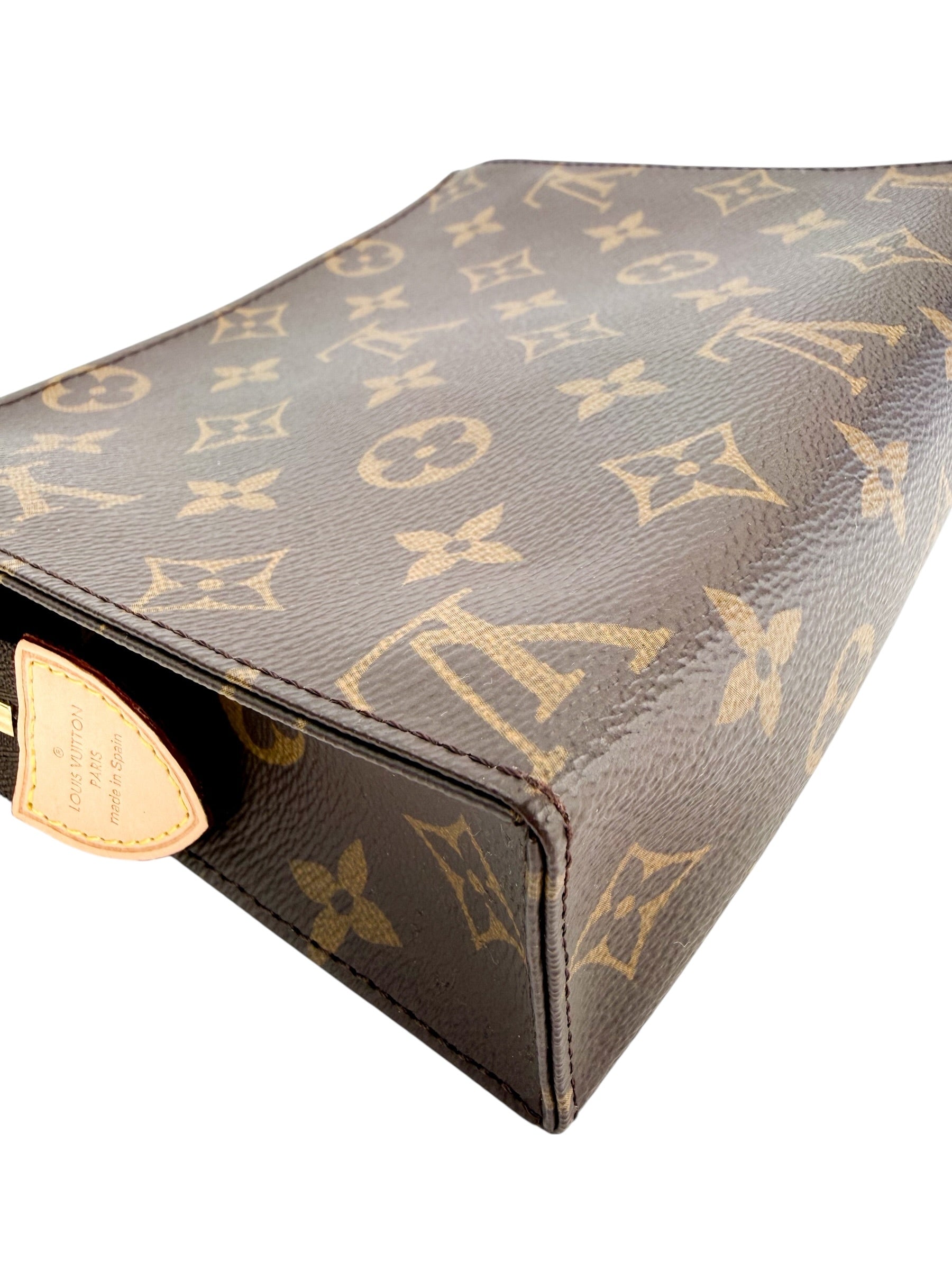 Louis Vuitton Monogram Toiletry Pouch 19 (Full Set)