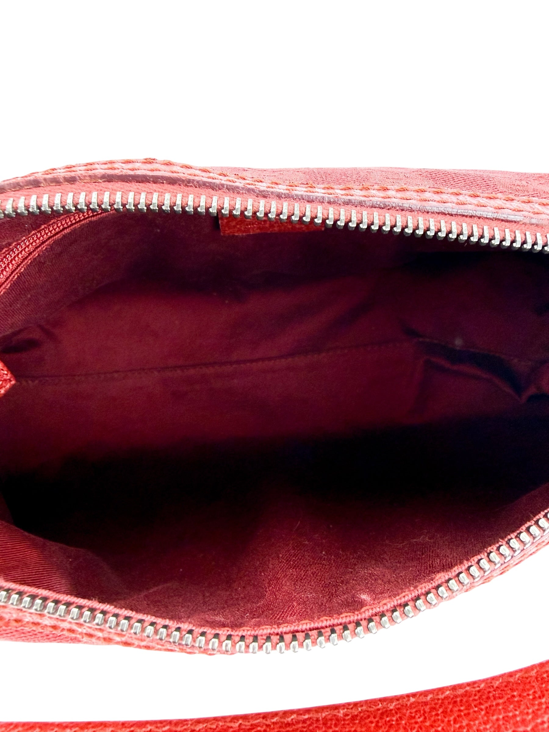 Gucci GG Canvas Shoulder Bag Red